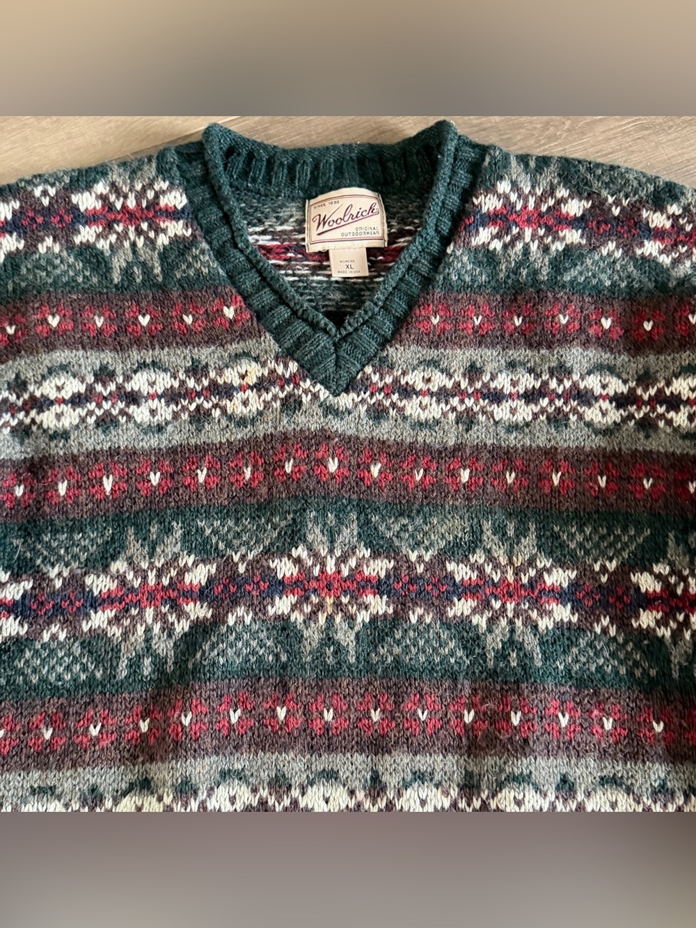 Vintage Woolrich Outwear Sweater Women XL Green Wool VNeck Sweater Fair Isle 90s - Picture 1 of 7
